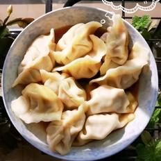 牛肉胡蘿卜餃子的做法-咸鮮味煮菜譜