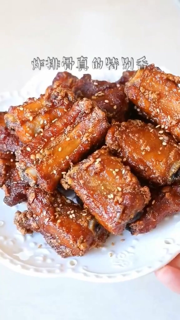 蒜香炸排骨的做法-家常味炸菜譜