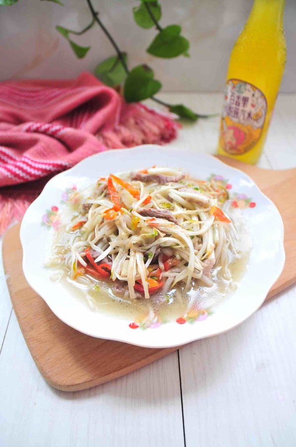 白芹炒肉絲的做法-家常味炒菜譜