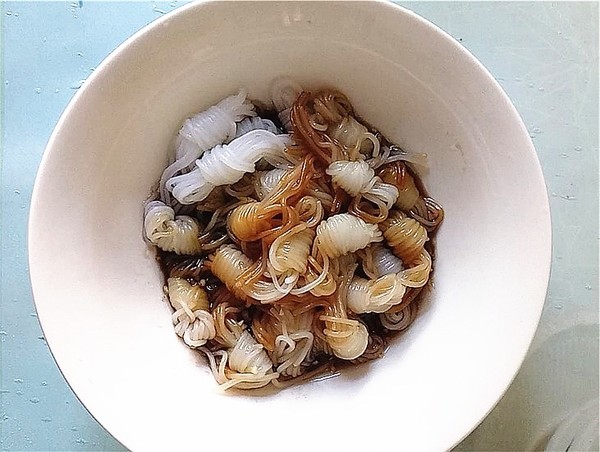 酸辣魔芋結的做法-酸辣味拌菜譜-易網健康養生網 酸辣魔芋結的做法-酸辣味拌菜譜