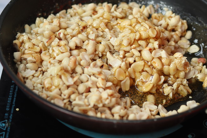 花生酥糖的做法-甜味烘焙菜譜