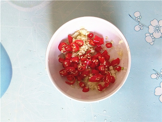 酸辣魔芋結的做法-酸辣味拌菜譜-易網健康養生網 酸辣魔芋結的做法-酸辣味拌菜譜