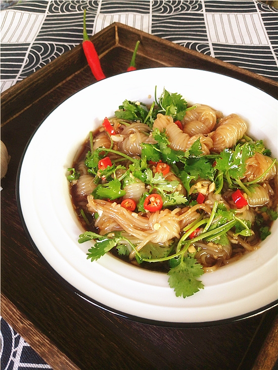 酸辣魔芋結的做法-酸辣味拌菜譜-易網健康養生網 酸辣魔芋結的做法-酸辣味拌菜譜