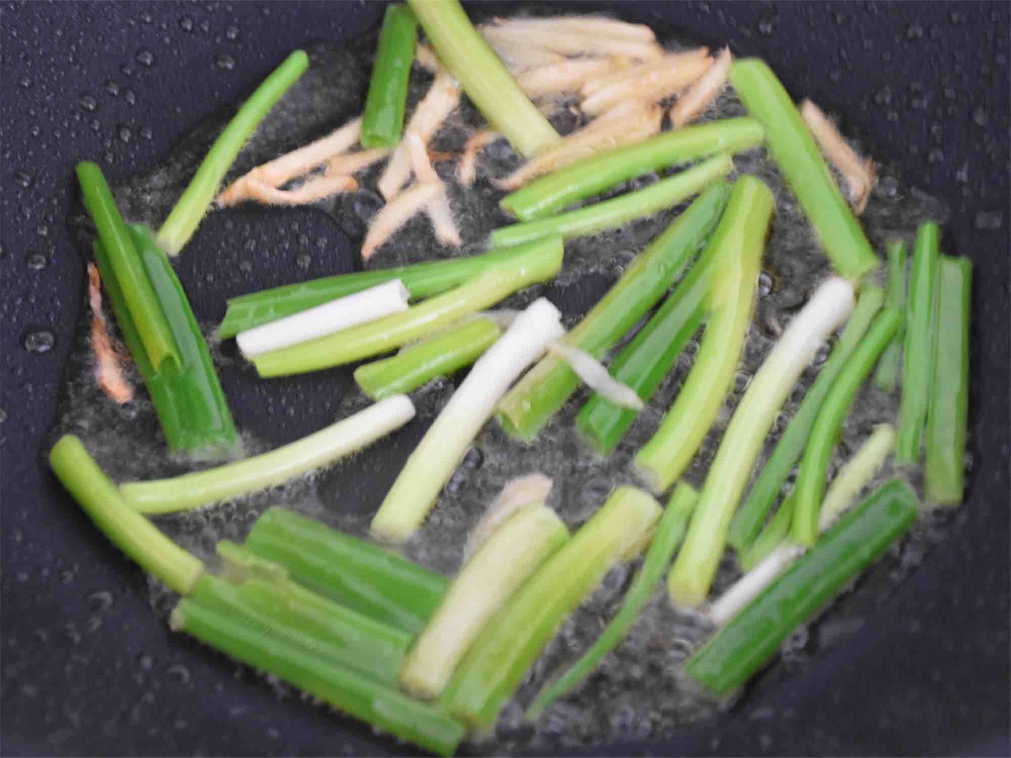 清蒸鱸魚的做法-咸鮮味煮菜譜