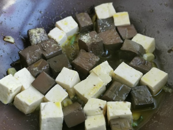 鴛鴦豆腐的做法-家常味炒菜譜