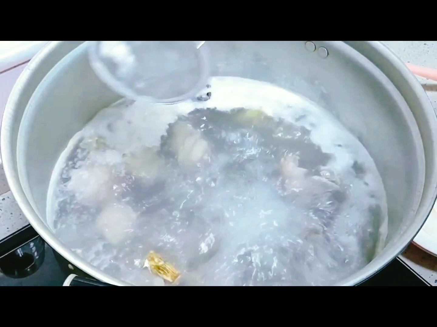 烤羊排的做法-咸鮮味烤菜譜-易網健康養生網 烤羊排的做法-咸鮮味烤菜譜