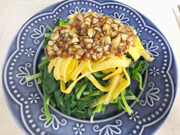 菠菜拌蛋絲的做法-家常味炒菜譜