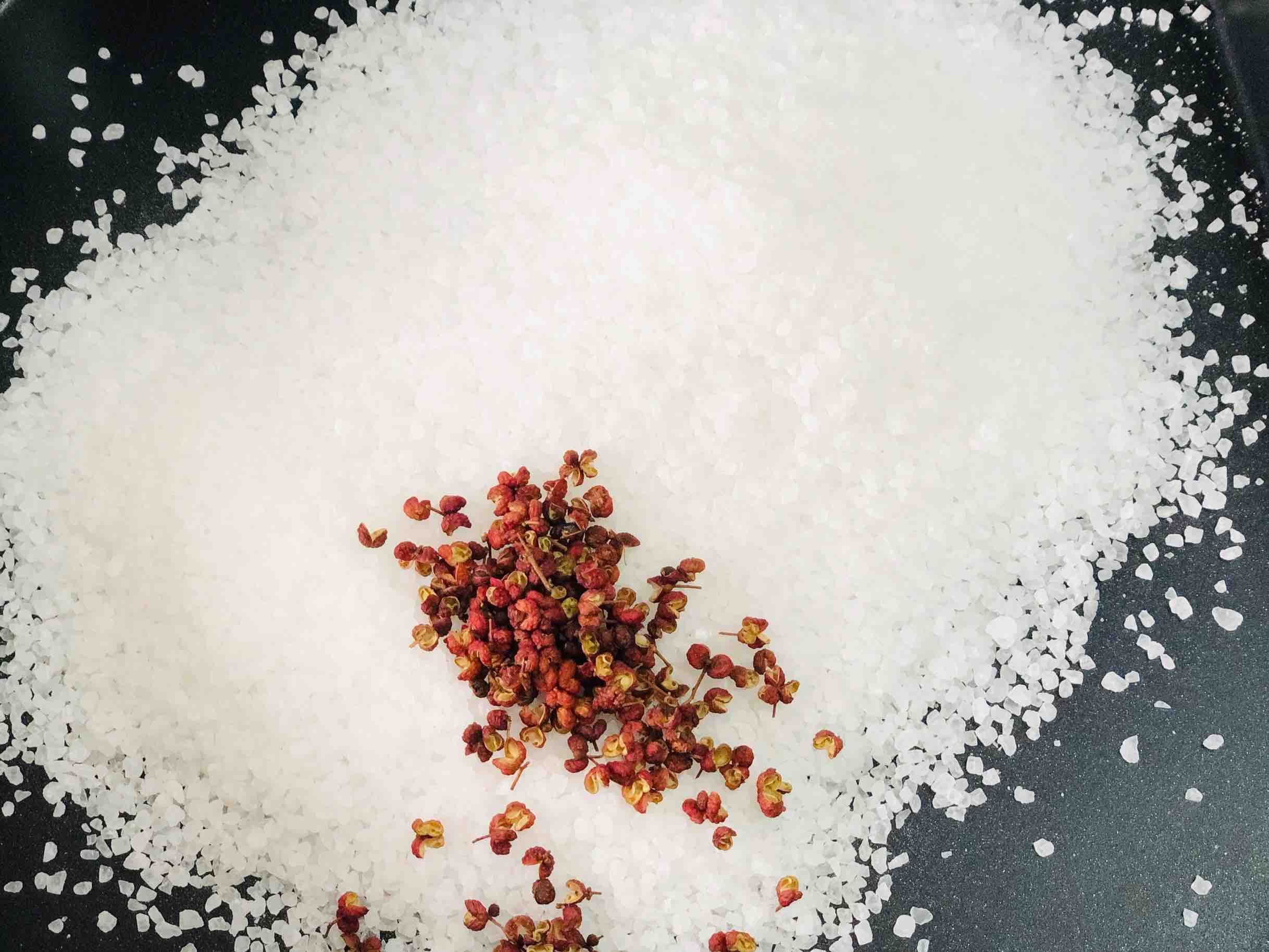 鹽焗大蝦的做法-咸鮮味焗菜譜