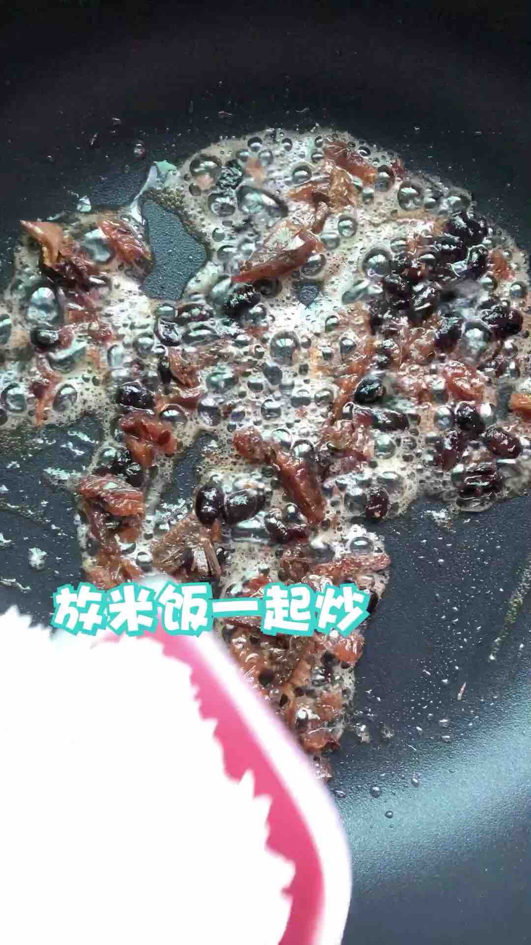 豆豉魚炒飯的做法-家常味炒菜譜