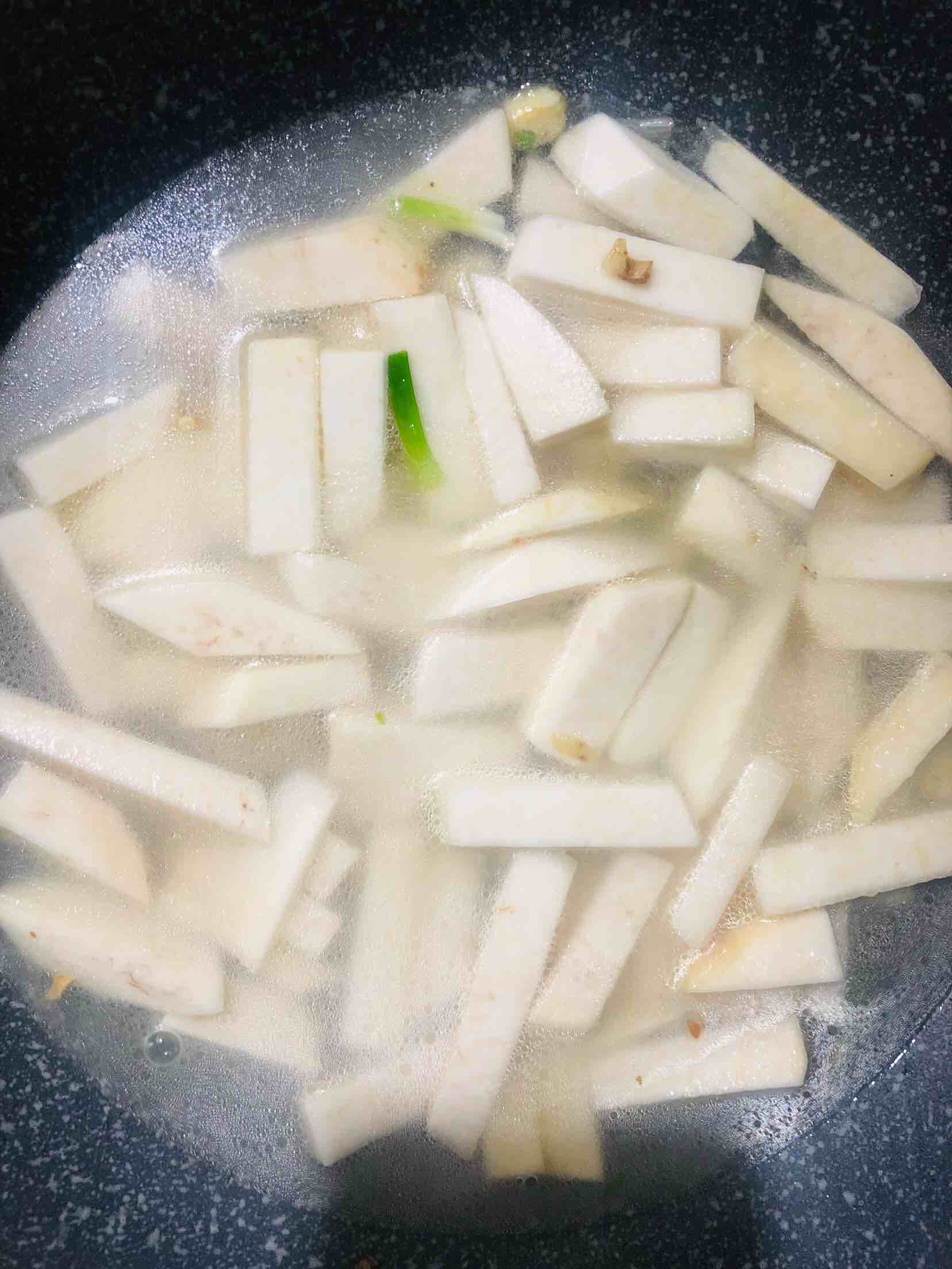 酒糟芋子的做法-其它口味炒菜譜