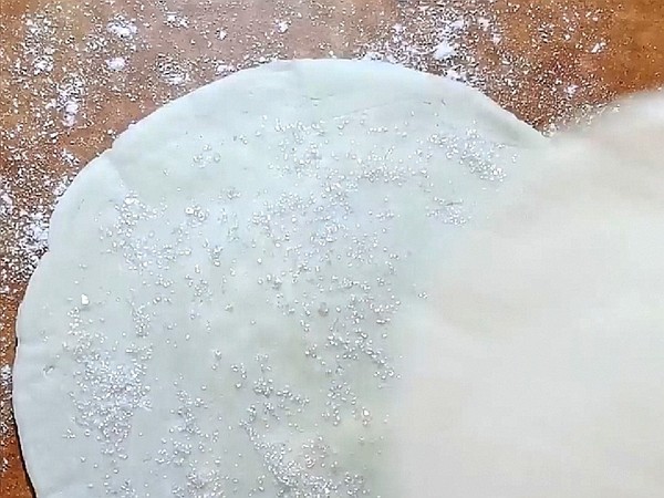 快手蝴蝶酥的做法-甜味烤菜譜-易網健康養生網 快手蝴蝶酥的做法-甜味烤菜譜