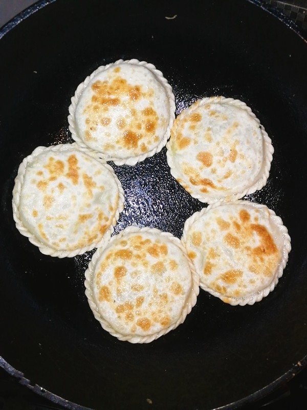 韭菜盒子的做法-家常味烙菜譜