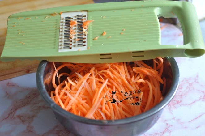 清炒胡蘿卜絲的做法-家常味炒菜譜