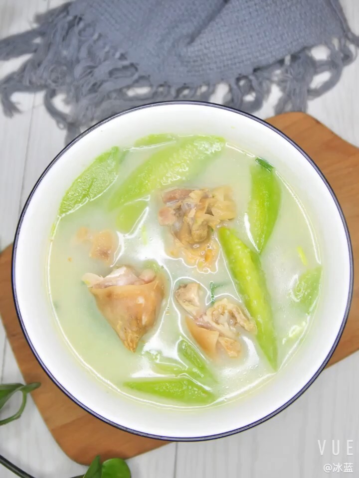 黃瓜燉咸豬手的做法-咸鮮味燉菜譜