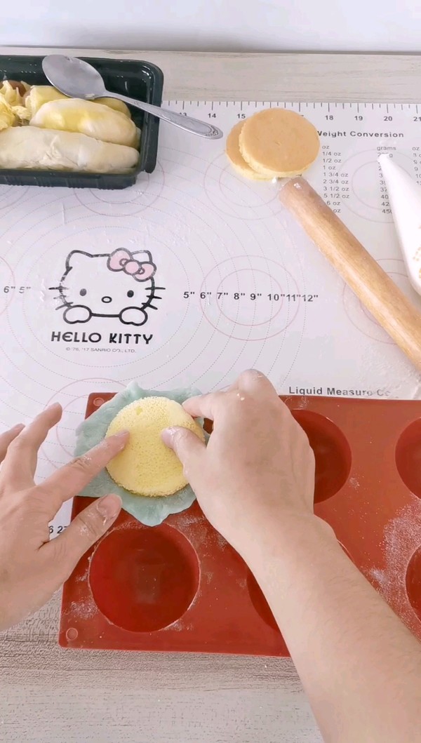 榴蓮冰皮月亮蛋糕的做法-甜味蒸菜譜