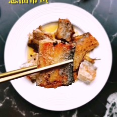 蔥油帶魚的做法-蔥香味煎菜譜