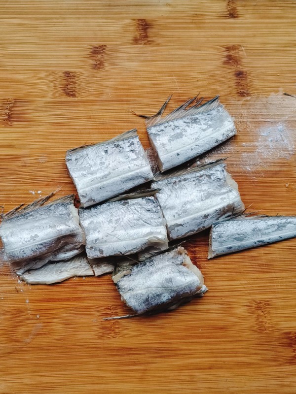 蔥油帶魚的做法-蔥香味煎菜譜