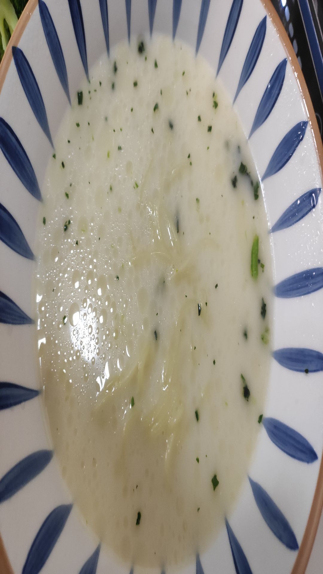 酸菜肉絲面的做法-家常味煮菜譜