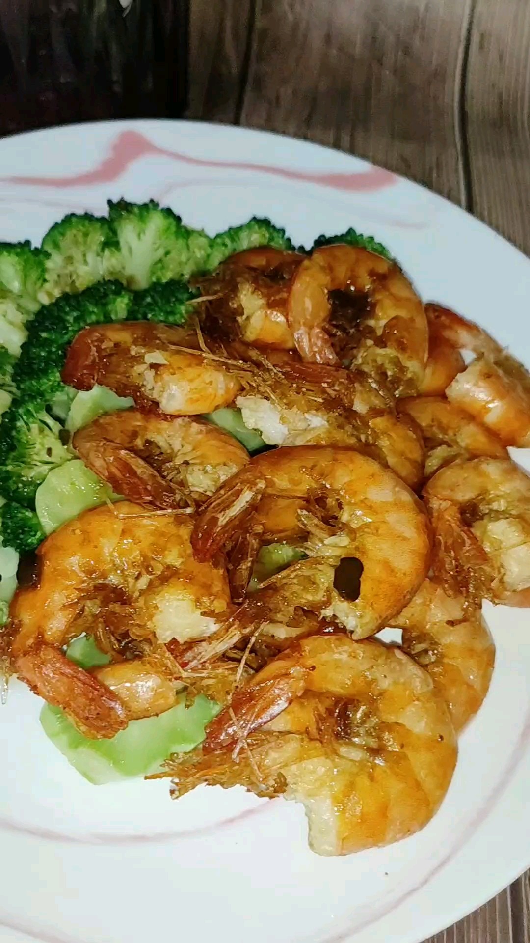 醬汁大蝦的做法-醬香味炸菜譜