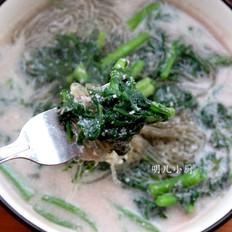 燉茼蒿的做法-家常味煮菜譜