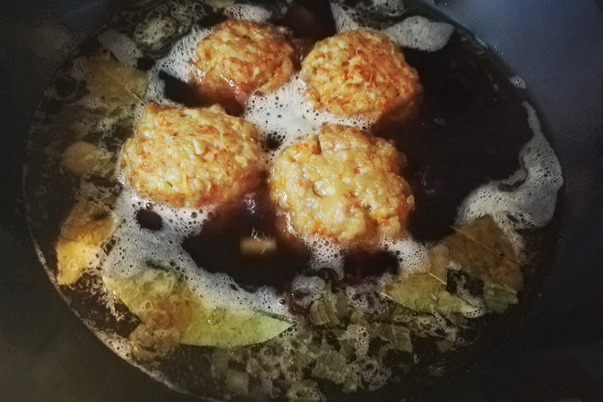 四喜丸子的做法-咸鮮味燒菜譜