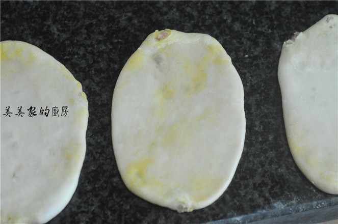 酥皮榨菜肉末餅的做法-咸鮮味烤菜譜