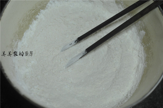 酥皮榨菜肉末餅的做法-咸鮮味烤菜譜