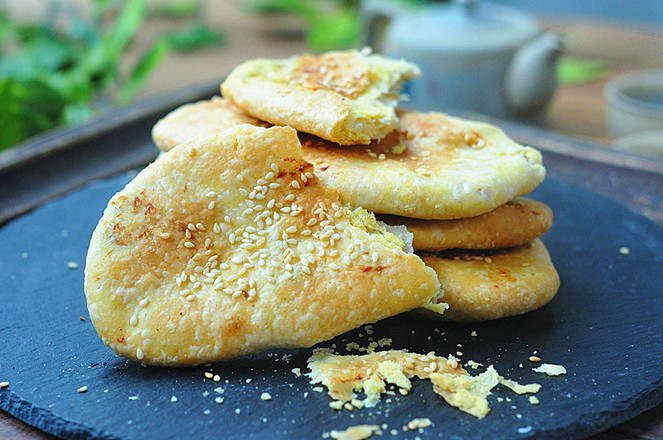 酥皮榨菜肉末餅的做法-咸鮮味烤菜譜
