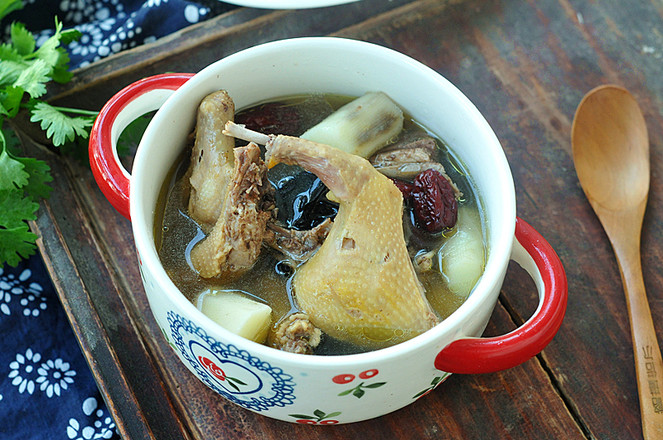 山藥乳鴿湯的做法-家常味燉菜譜