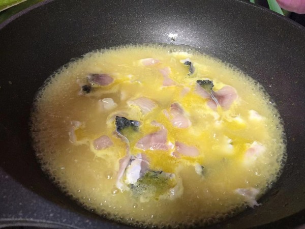 酸湯魚(yú)片的做法-酸辣味煮菜譜