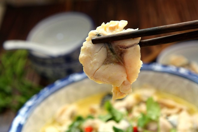 酸湯魚(yú)片的做法-酸辣味煮菜譜