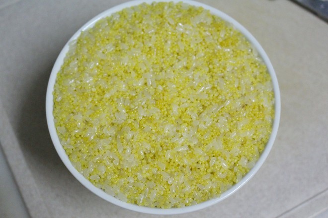 小米八寶飯的做法-甜味蒸菜譜