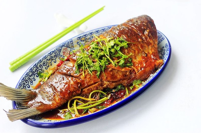 辣椒醬燒魚的做法-家常味燒菜譜