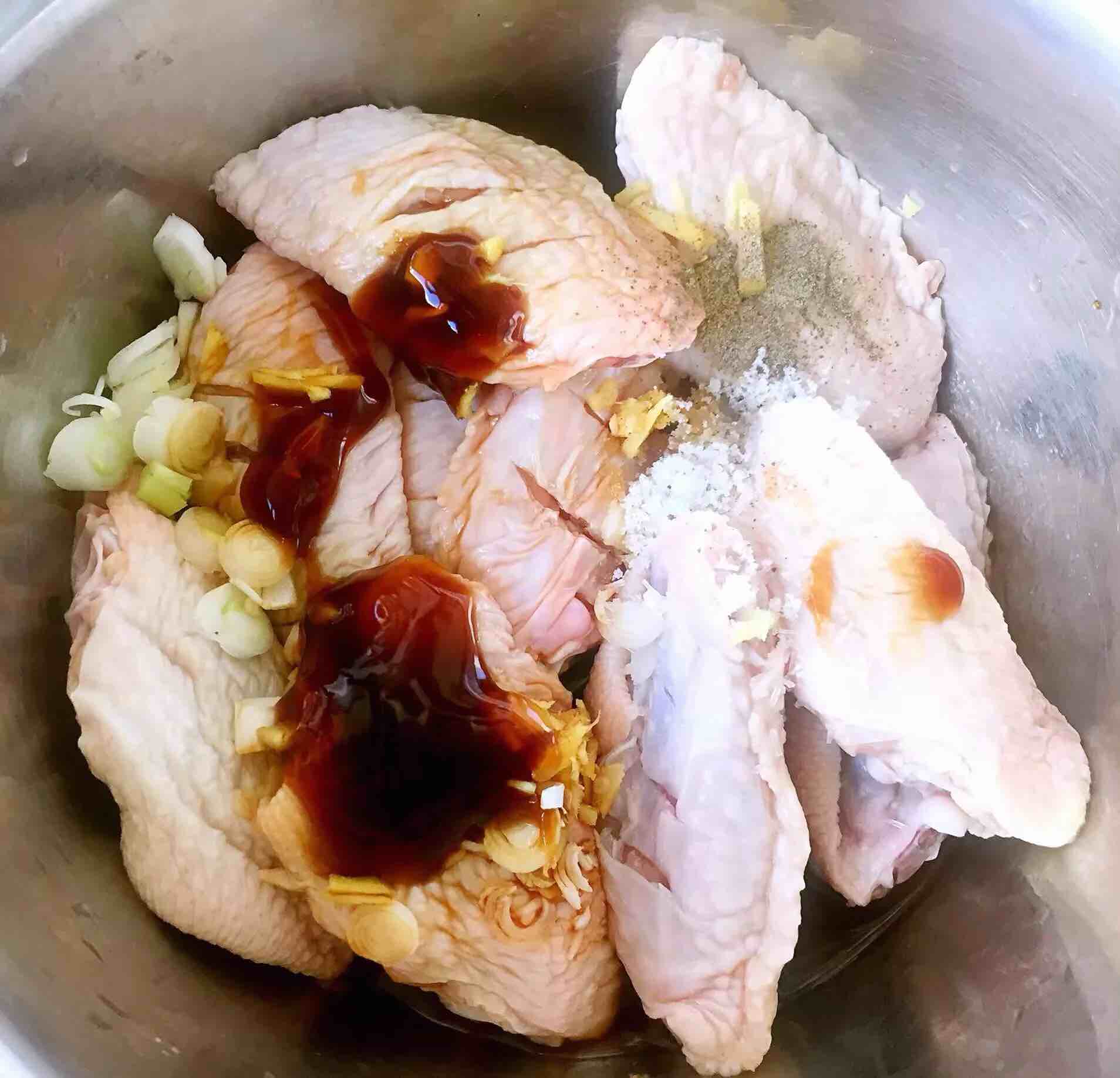 香酥炸雞翅的做法-家常味炸菜譜