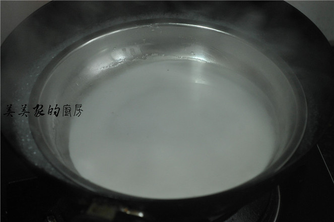 紅薯粉皮的做法-香辣味燒菜譜