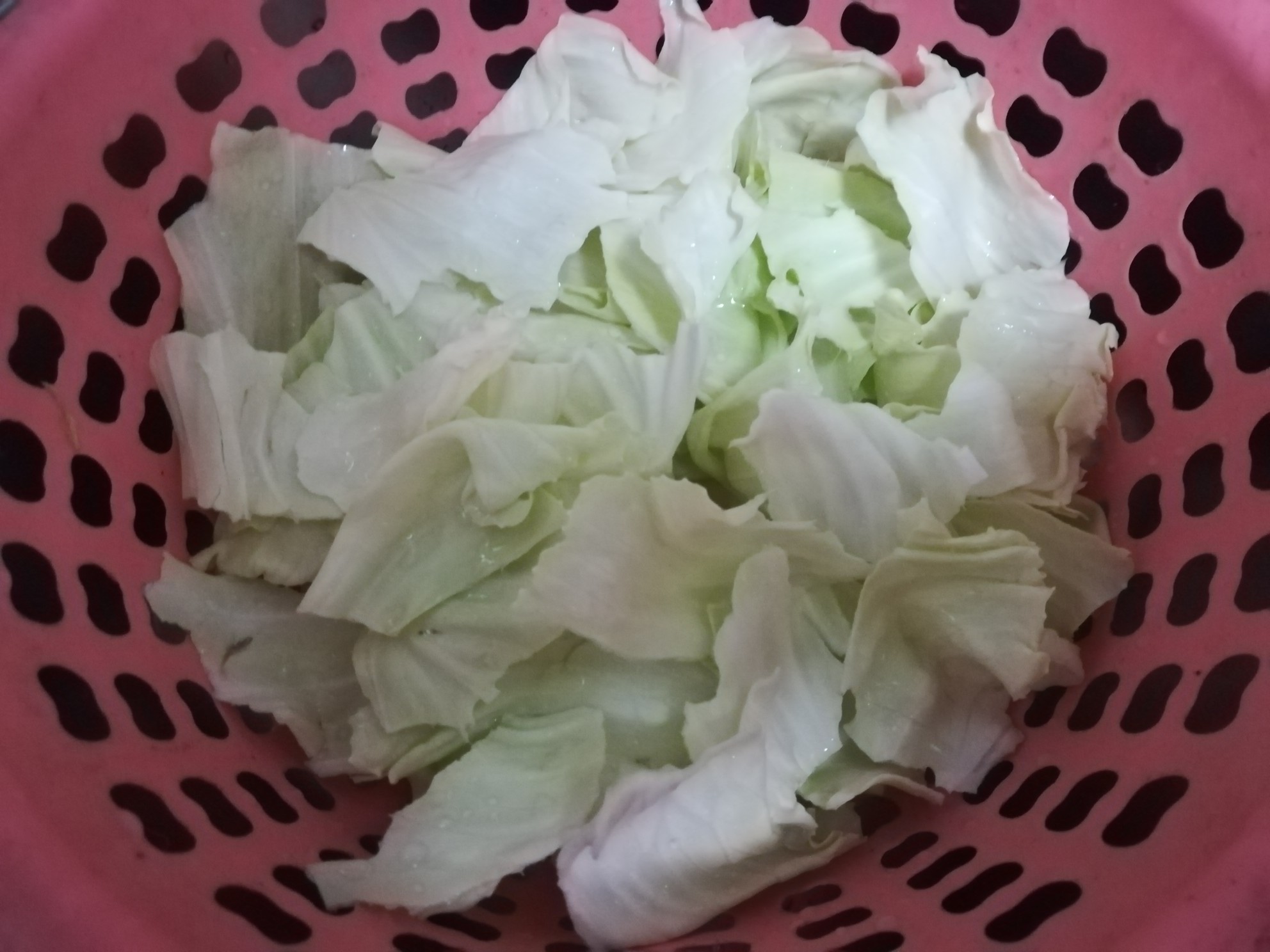 魚豆腐炒包菜的做法-家常味炒菜譜