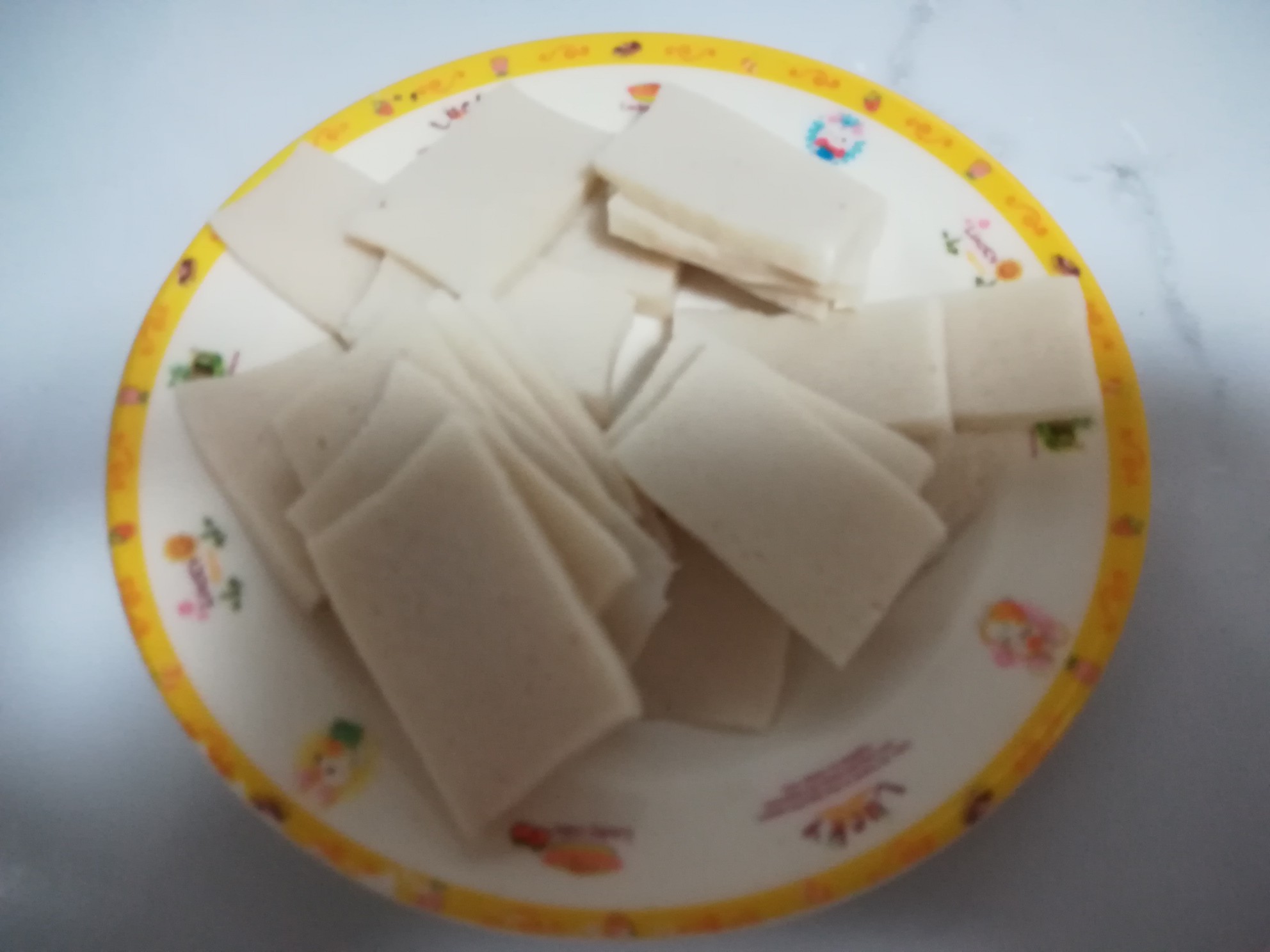 魚豆腐炒包菜的做法-家常味炒菜譜