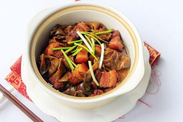 干扁豆紅燒肉的做法-家常味燒菜譜