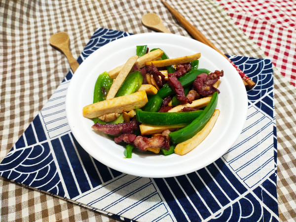 茶干炒馬肉的做法-家常味炒菜譜