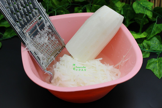 蘿卜丸子的做法-香辣味炸菜譜