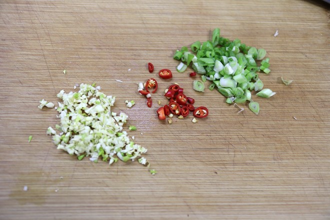 涼拌酸辣海帶絲的做法-酸辣味拌菜譜