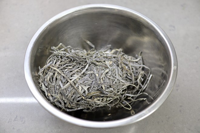 涼拌酸辣海帶絲的做法-酸辣味拌菜譜