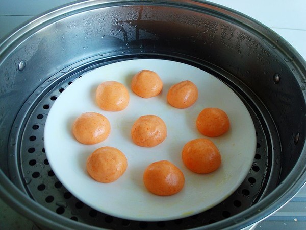 蒸胡蘿卜丸子的做法-甜味蒸菜譜