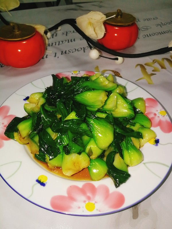 清炒小油菜的做法-家常味炒菜譜-易網健康養生網 清炒小油菜的做法-家常味炒菜譜