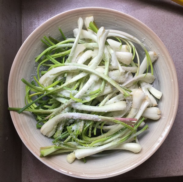 腌漬藠頭的做法-咸鮮味腌菜譜