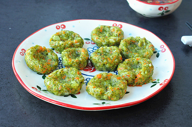 澆汁西藍花盞的做法-家常味蒸菜譜