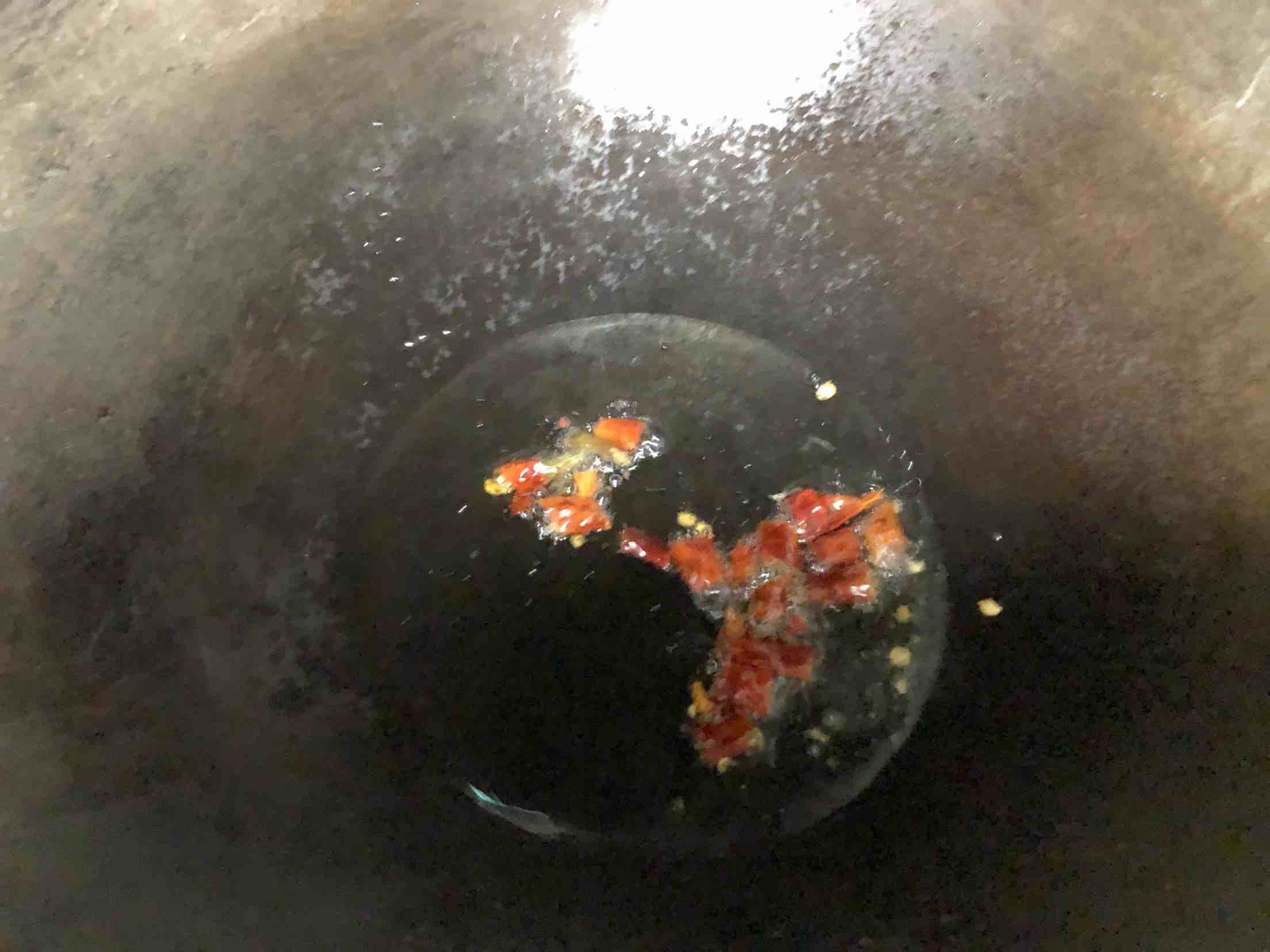 野蘆蒿炒香干的做法-家常味炒菜譜