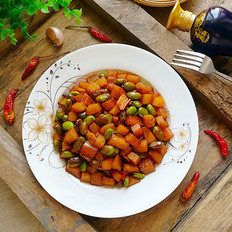 青豆炒土豆的做法-家常味炒菜譜