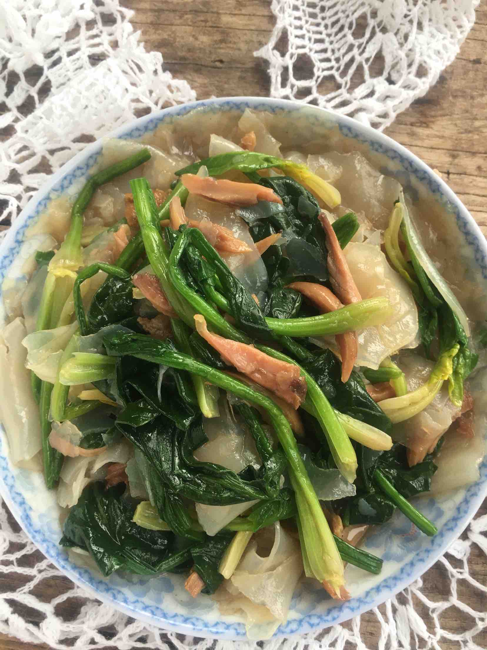 涼拌菠菜雞絲粉皮的做法-家常味拌菜譜
