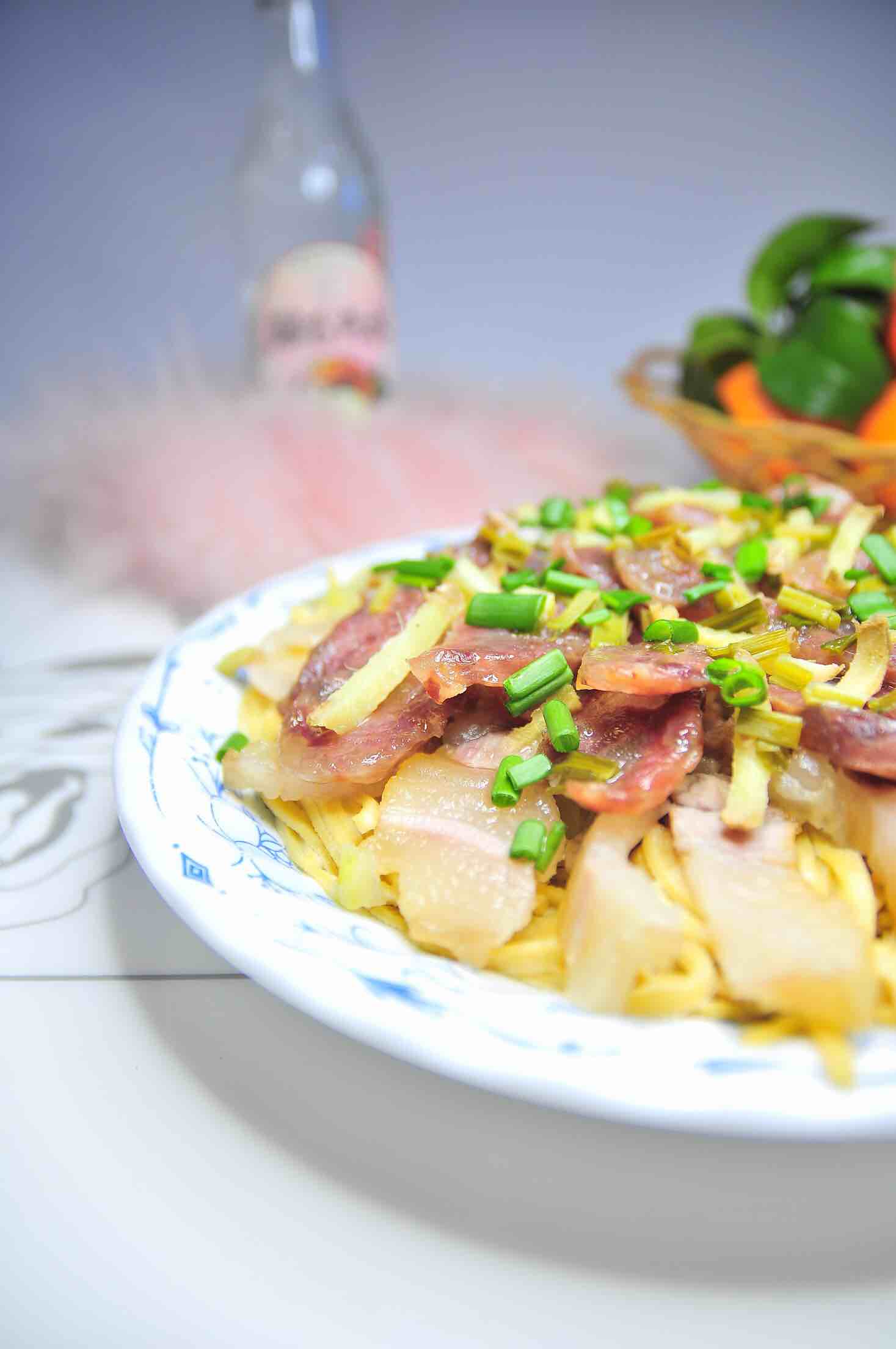 咸肉香腸蒸干絲的做法-咸鮮味蒸菜譜